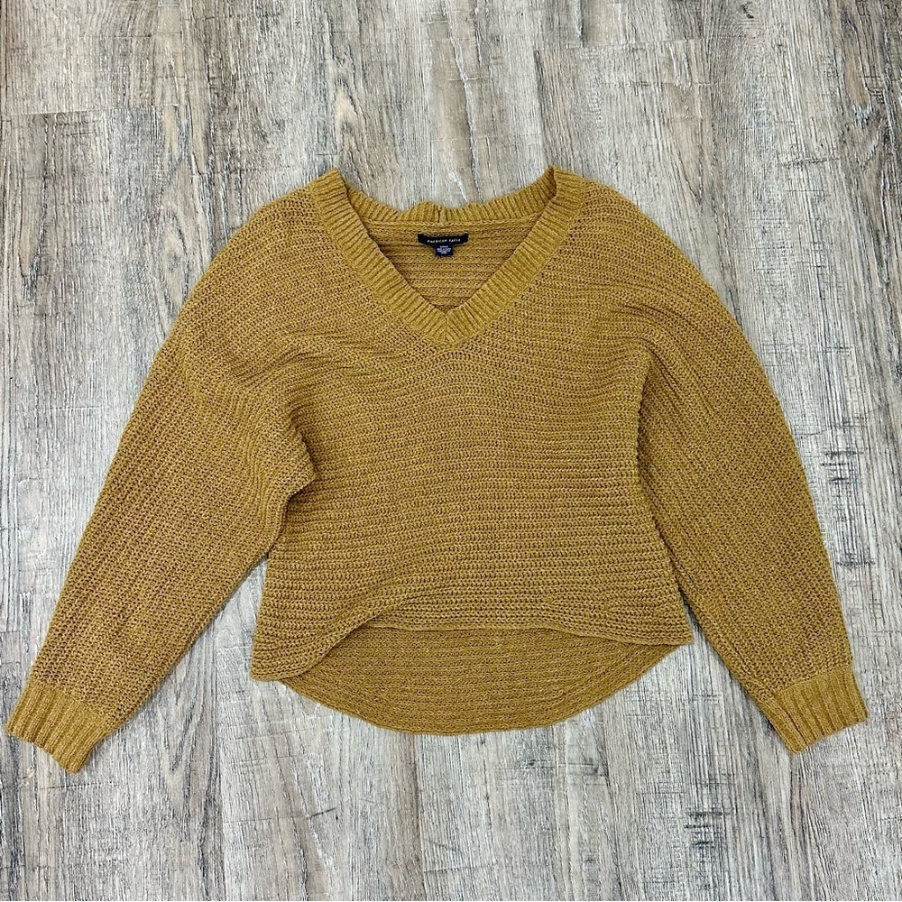 American Eagle Sweater Bundle - Picture 2 of 8
